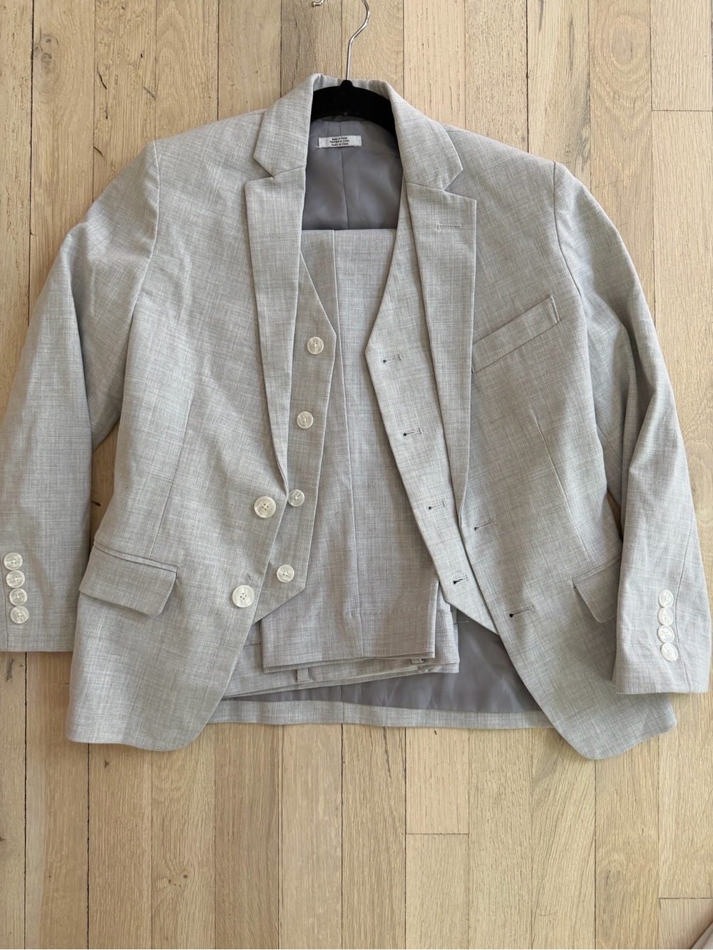 Calvin Klein Boys size 8 Light Gray Men's 3-Piece Suit Jacket & Vest